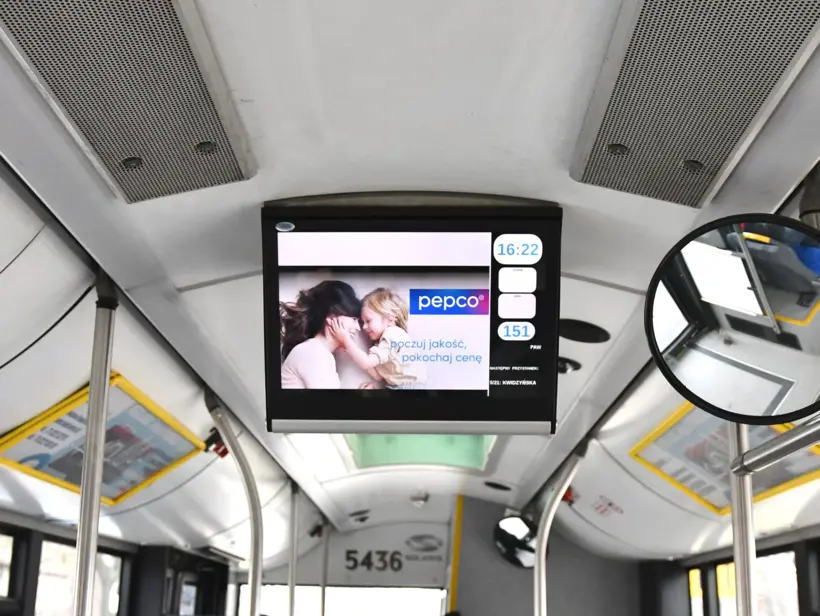 DOOH - reklama video na ekranach LCD