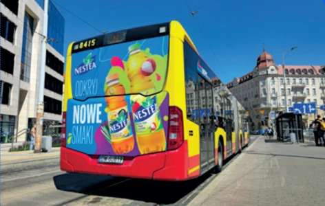 Reklama na tyle autobusu (Fullback) - dlaczego warto ją wybrać w kampanii outdoorowej?